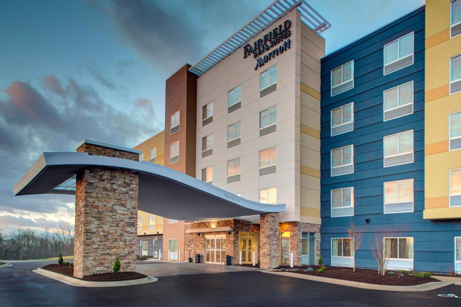 Fairfield Inn & Suites by Marriott Roanoke Salem, Salem, United States