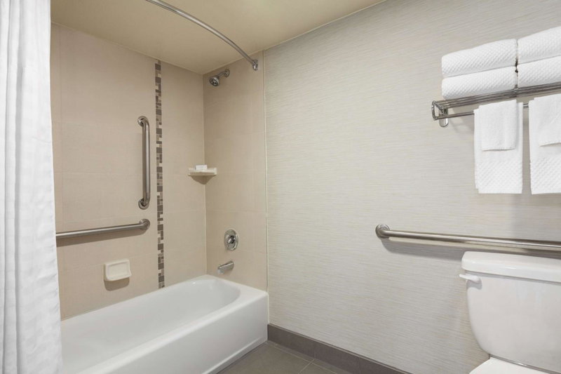 Embassy Suites by Hilton Lompoc Central Coast, Lompoc, United States