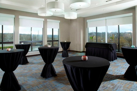 Courtyard by Marriott Akron Downtown, Akron, United States