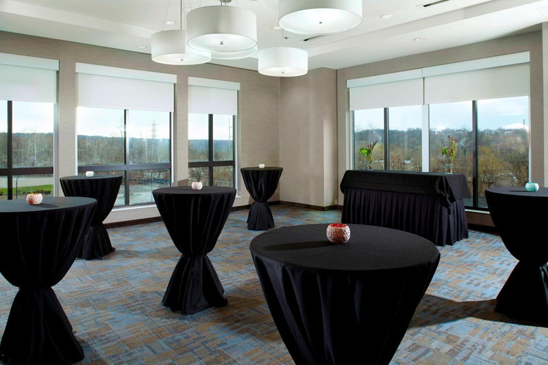 Courtyard by Marriott Akron Downtown, Akron, United States