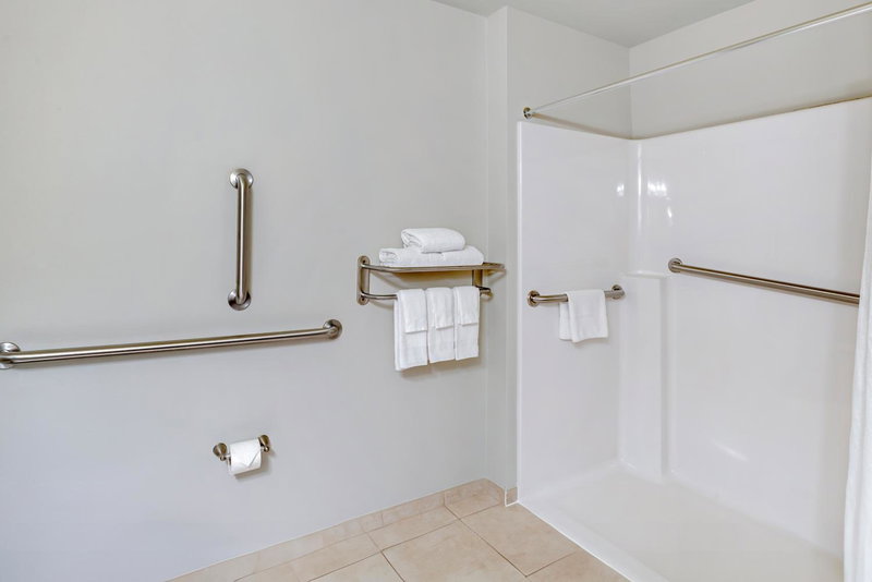 Country Inn & Suites by Radisson, Ashland - Hanover, VA, Ashland, United States