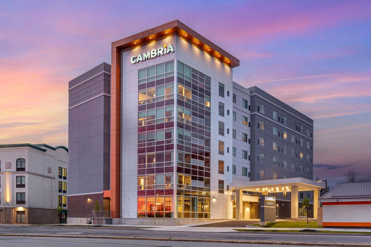 Hotel · Cambria Hotel Niagara Falls, Niagara Falls