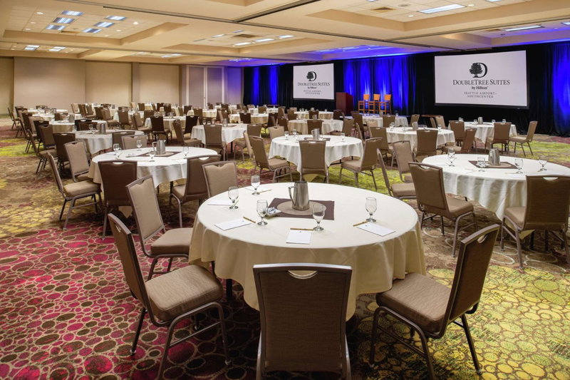 DoubleTree Suites by Hilton Seattle Airport/Southcenter, Tukwila, United States