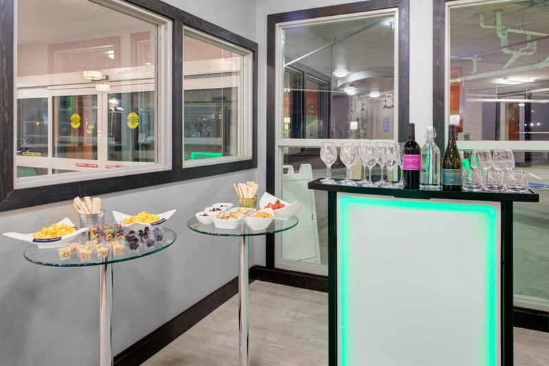 Holiday Inn Windsor - Wine Country by IHG, Windsor, United States