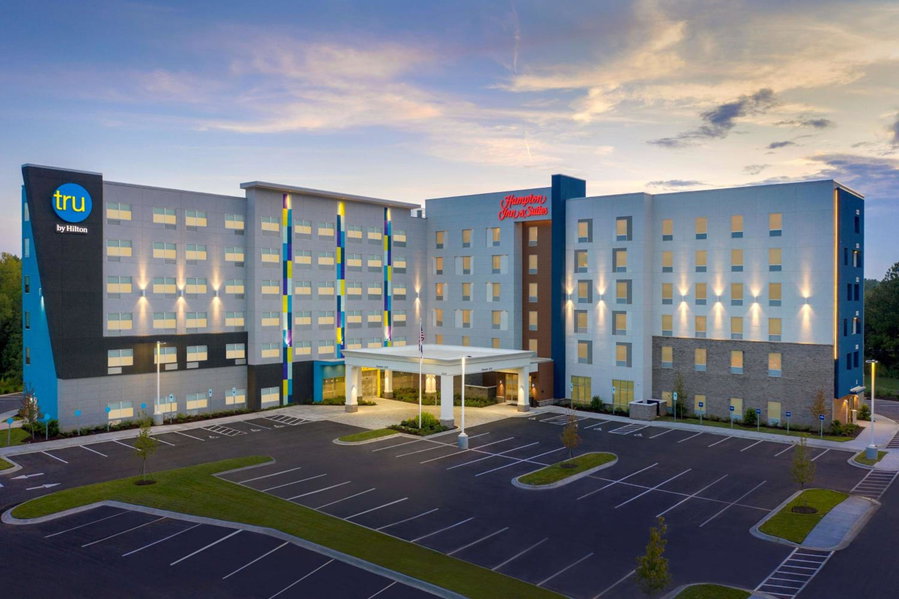 Tru By Hilton Charlotte Airport Lake Pointe, Charlotte, United States