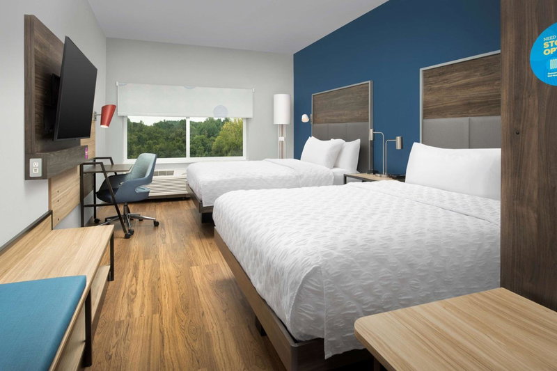 Tru By Hilton Charlotte Airport Lake Pointe, Charlotte, United States