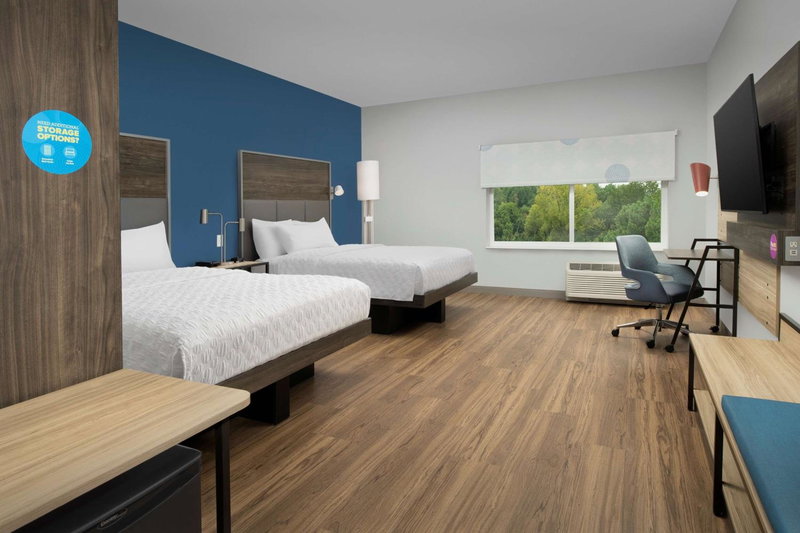 Tru By Hilton Charlotte Airport Lake Pointe, Charlotte, United States