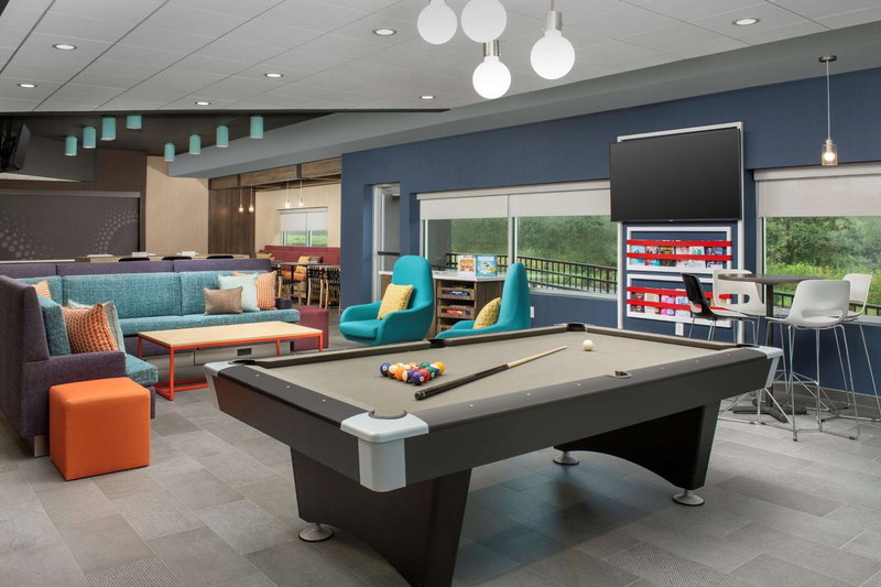 Tru By Hilton Charlotte Airport Lake Pointe, Charlotte, United States