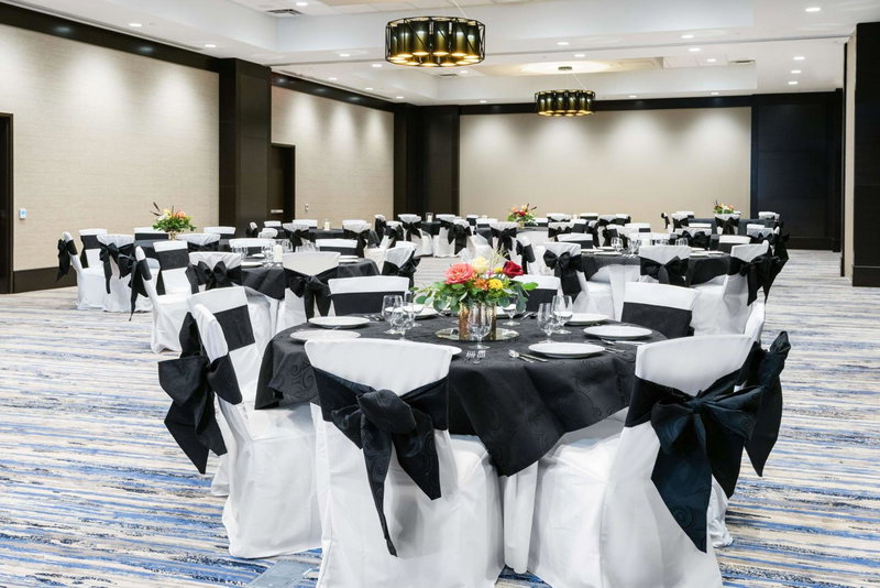 Embassy Suites By Hilton College Station, College Station, United States