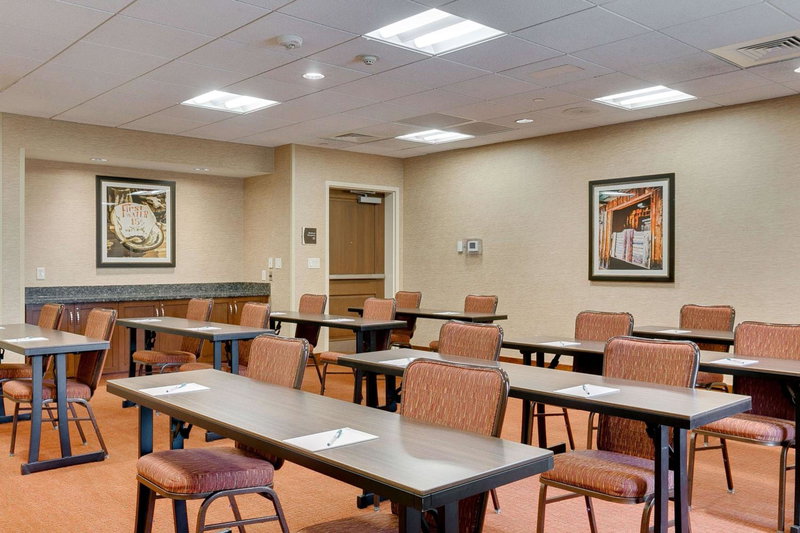 Homewood Suites by Hilton Fort Worth Medical Center, Fort Worth, United States