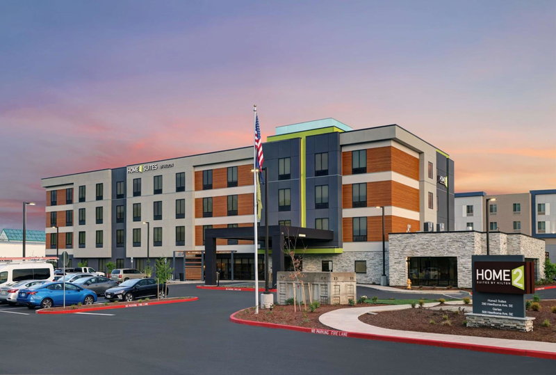 Home2 Suites By Hilton Salem, Salem, United States
