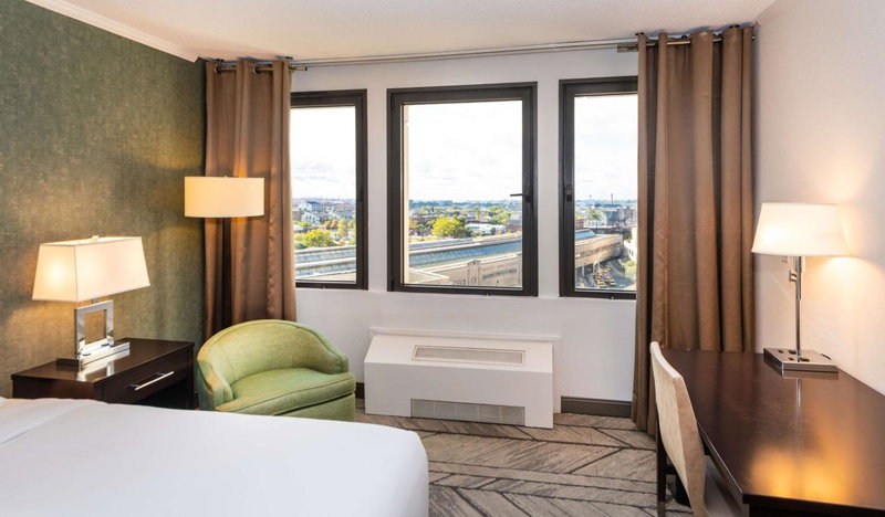 DoubleTree by Hilton Newark Penn Station, NJ, Newark, United States