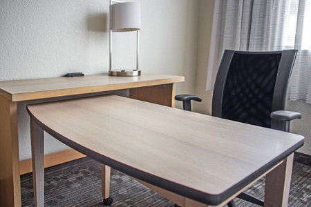 Courtyard by Marriott Columbus Downtown, Columbus, United States