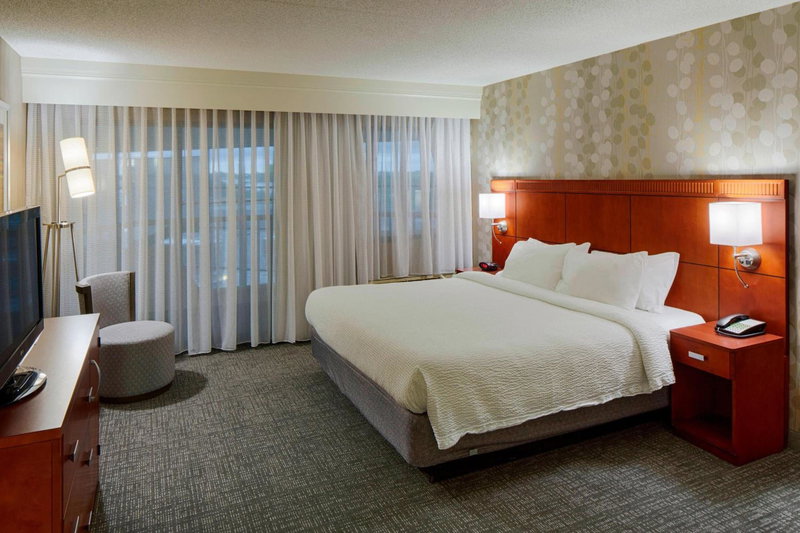 Courtyard by Marriott Columbus West/Hilliard, Columbus, United States