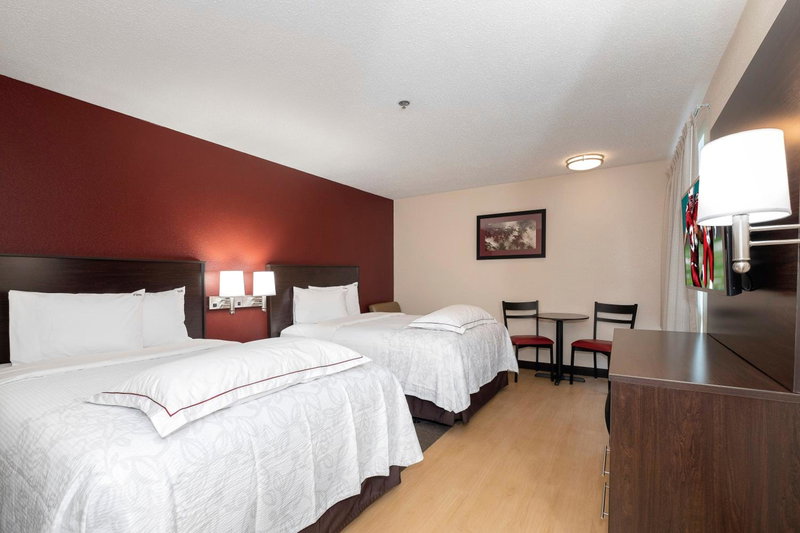 Red Roof Inn PLUS+ San Antonio Downtown - Riverwalk, San Antonio, United States