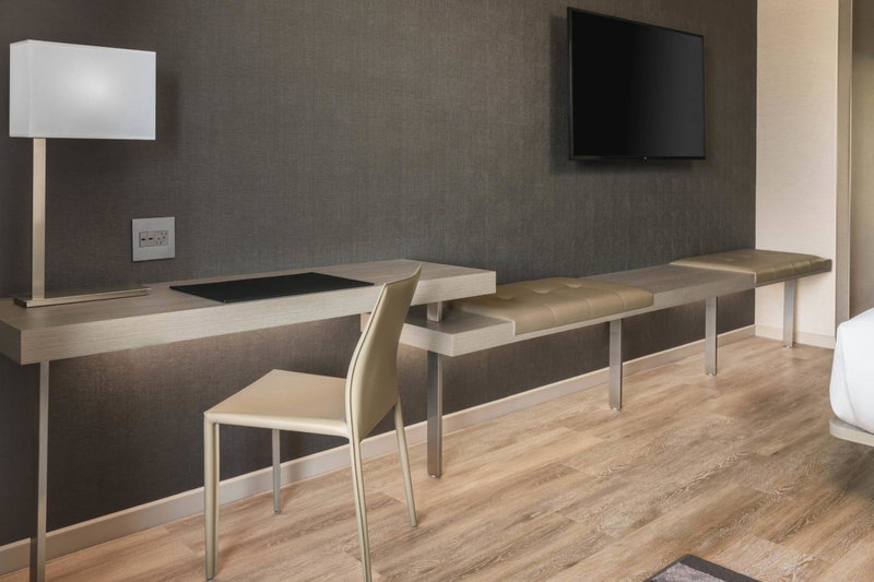 AC Hotel by Marriott Scottsdale North, Scottsdale, United States