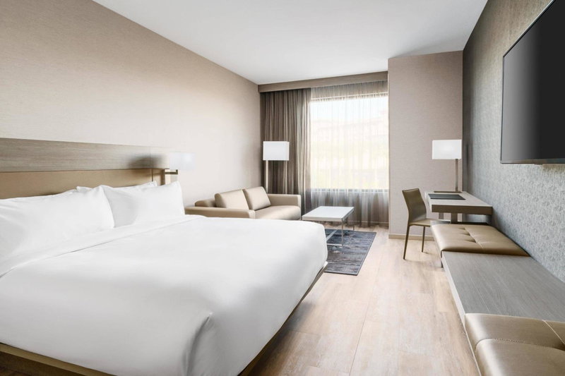 AC Hotel by Marriott Scottsdale North, Scottsdale, United States
