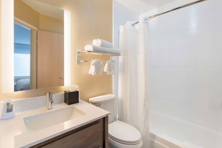 Best Western Glenview - Chicagoland Inn and Suites, Glenview, United States