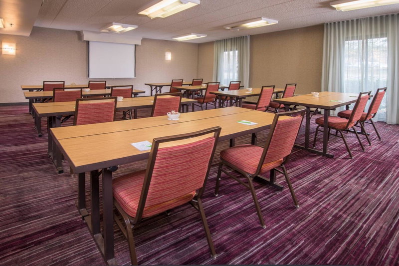 Courtyard by Marriott Fairfax Fair Oaks, Fairfax, United States