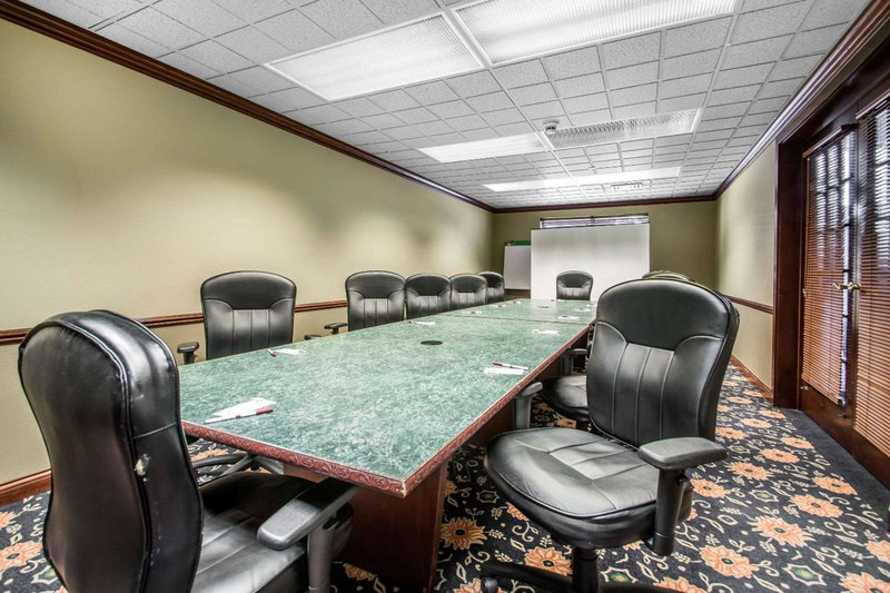 Comfort Suites Madison West - Middleton, Madison, United States