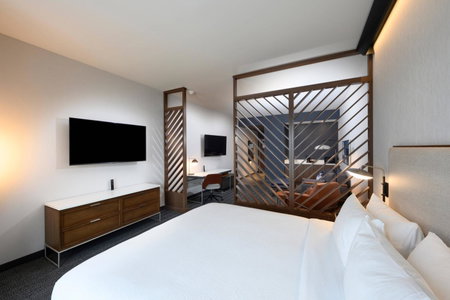 Courtyard by Marriott Charlotte Waverly, Charlotte, United States