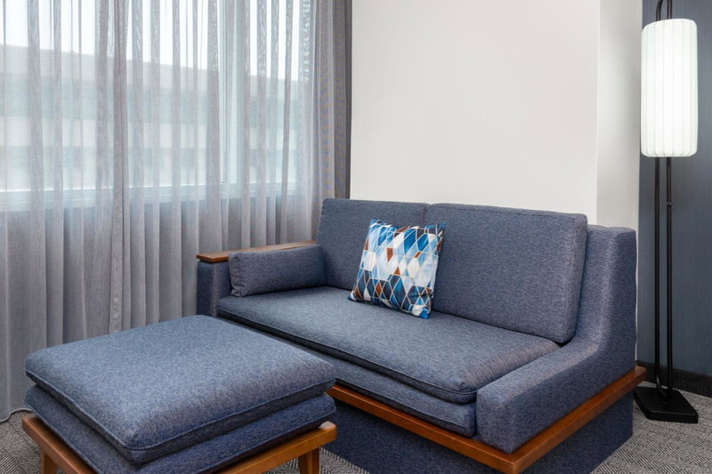 Courtyard by Marriott Buffalo Downtown/Canalside, Buffalo, United States
