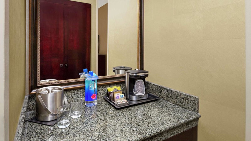 DoubleTree by Hilton Raleigh Durham Airport at Research Triangle Park, Durham, United States