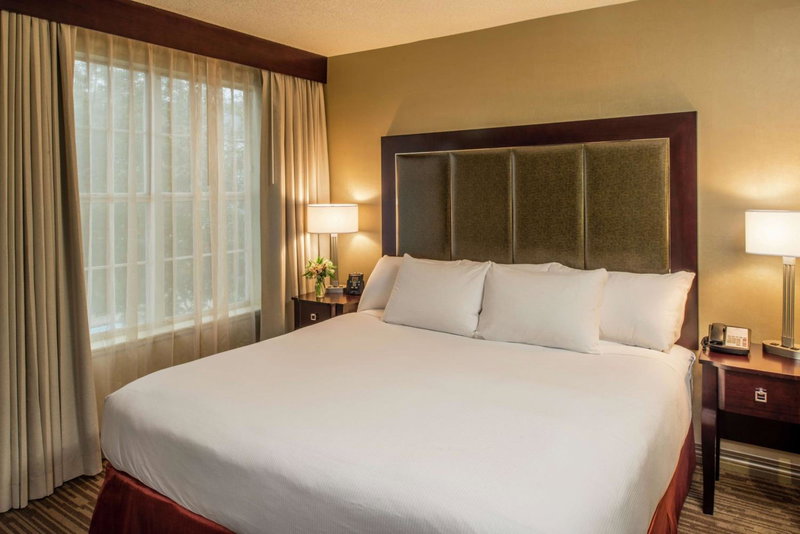 DoubleTree by Hilton Raleigh Durham Airport at Research Triangle Park, Durham, United States
