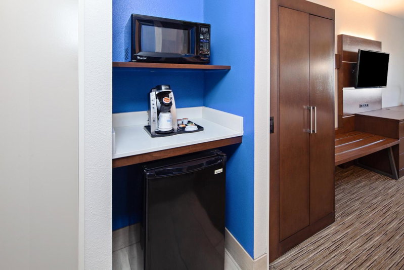 Holiday Inn Express & Suites Rancho Mirage - Palm Spgs Area by IHG, Rancho Mirage, United States