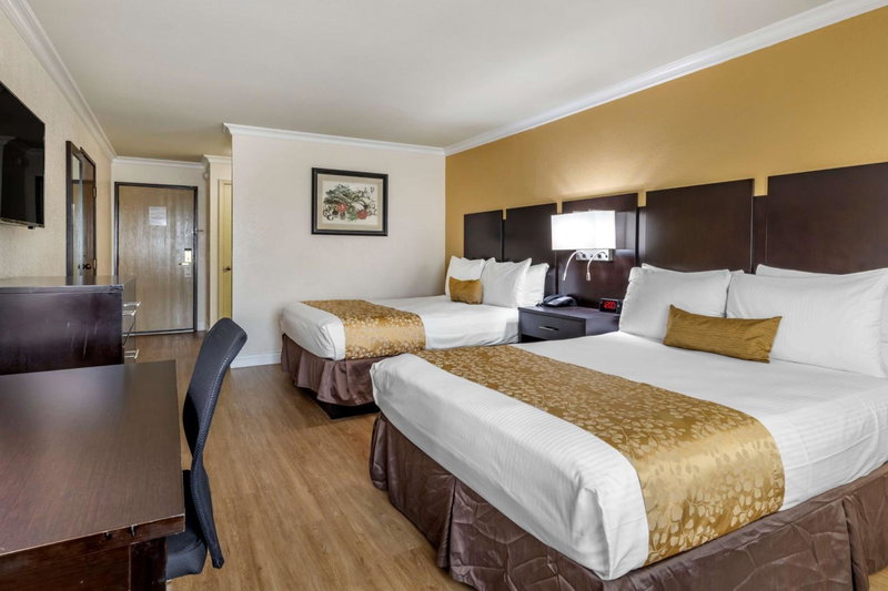 Best Western Plus South Bay Hotel, Lawndale, United States
