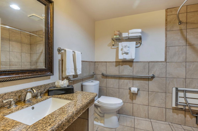 Best Western Plus South Bay Hotel, Lawndale, United States