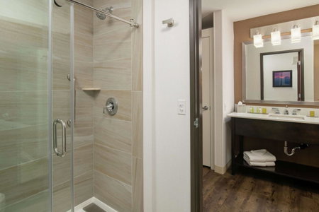 DoubleTree by Hilton Portland Tigard, Tigard, United States
