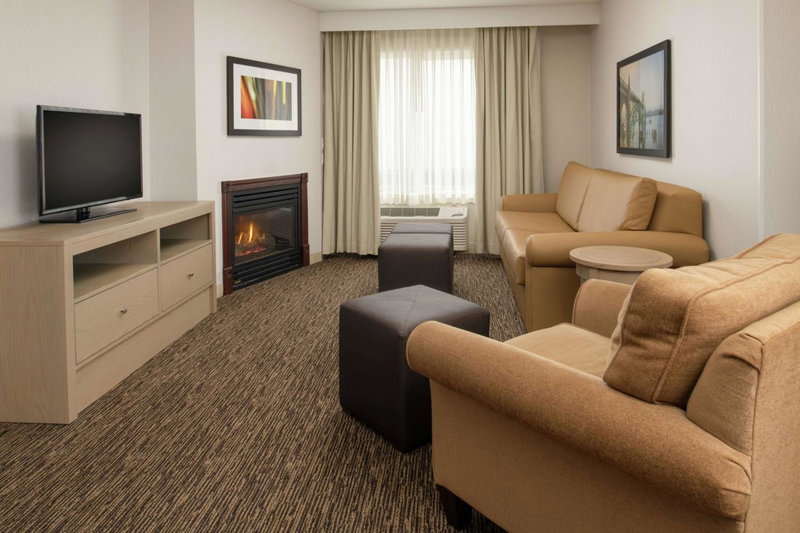 DoubleTree by Hilton Portland Tigard, Tigard, United States