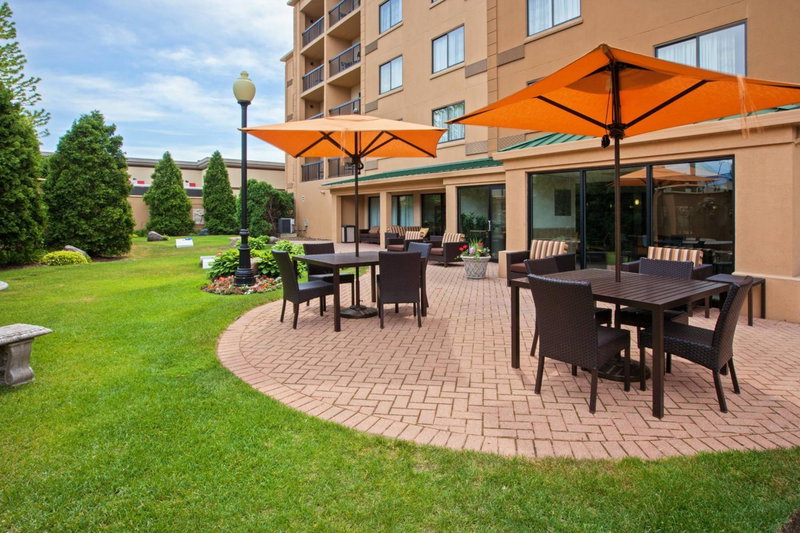 Courtyard Chicago Midway Airport, Bedford Park, United States
