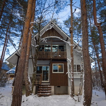 Alps Retreat Chalet by Morino, Hakuba, Japan