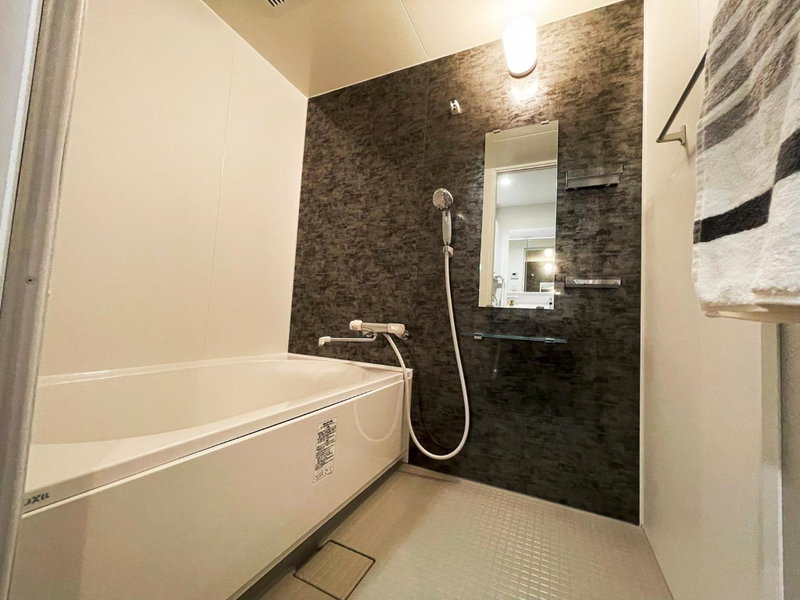 &Monde. Okinawa Arena Condominium, Okinawa City, Japan