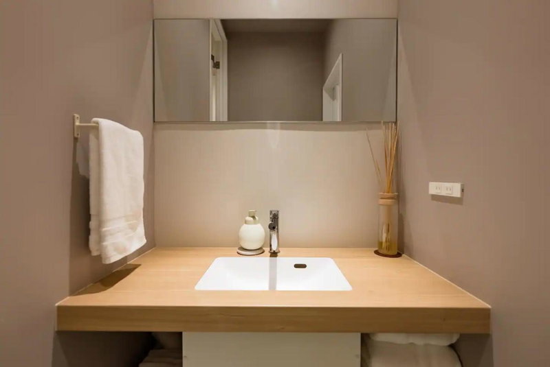 8b HOTEL -Osaka Nishikujo APARTMENT-, Osaka, Japan