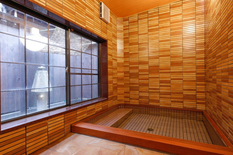 Tsuruya Ryokan, Toyooka, Japan