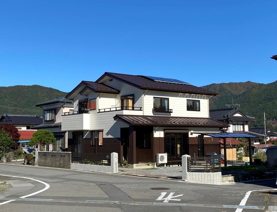 Link House, Fujiyoshida, Japan