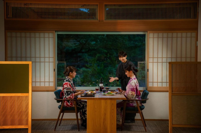 Eirakukan, Koriyama, Japan