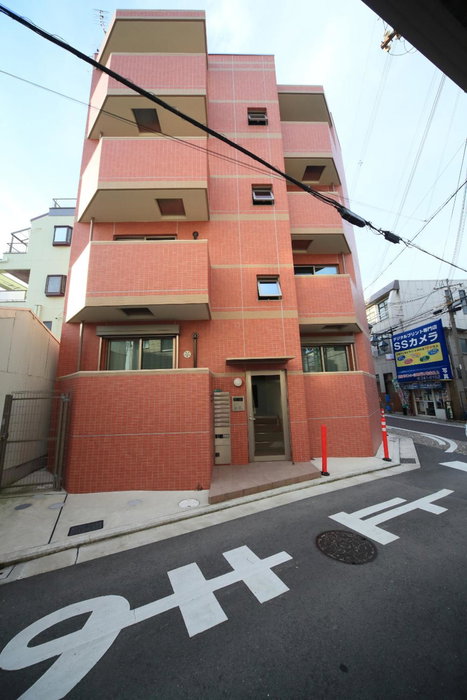 Apartment Heights HANA, Sakai, Japan