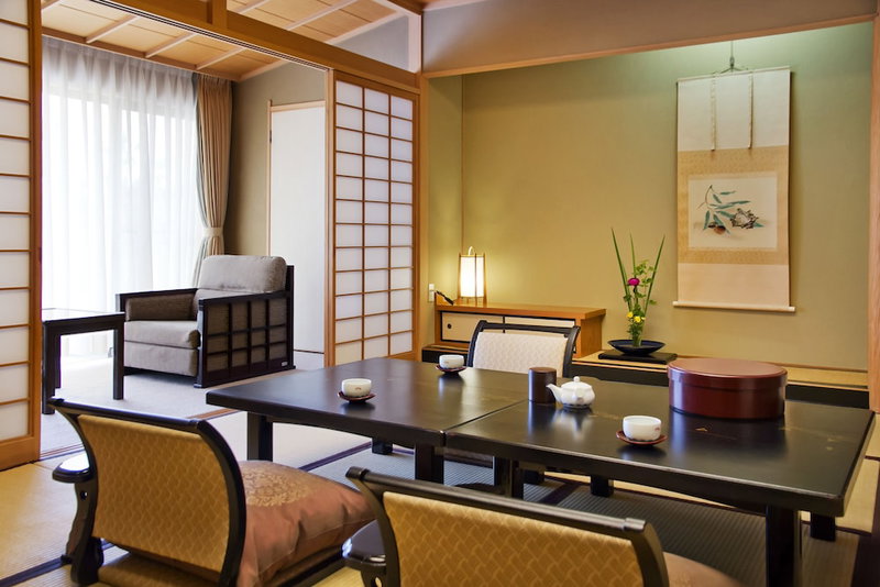 Dogo Onsen Funaya, Matsuyama, Japan
