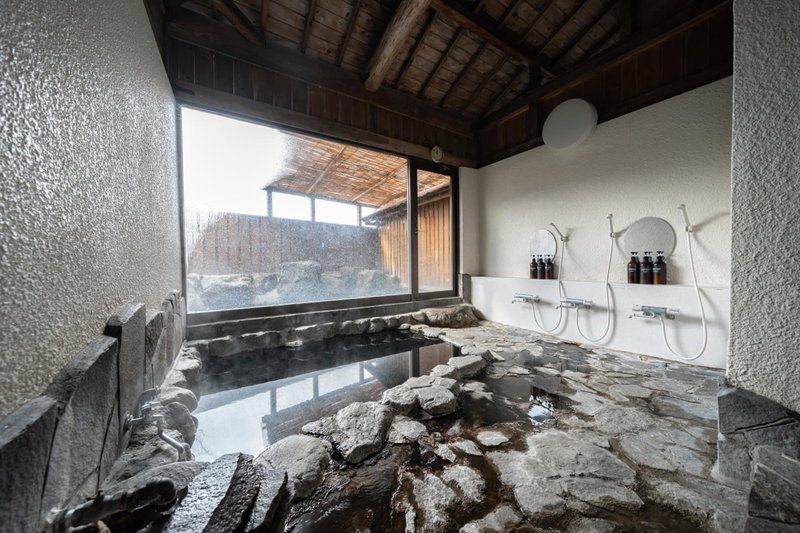 素泊り旅館 Yururi, Yufu, Japan