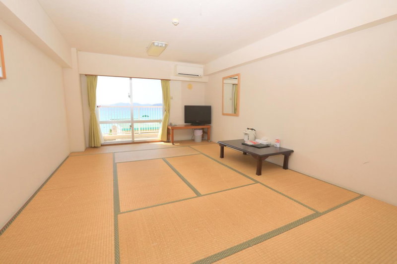 Tokashiku Marine Villege, Tokashiki, Japan
