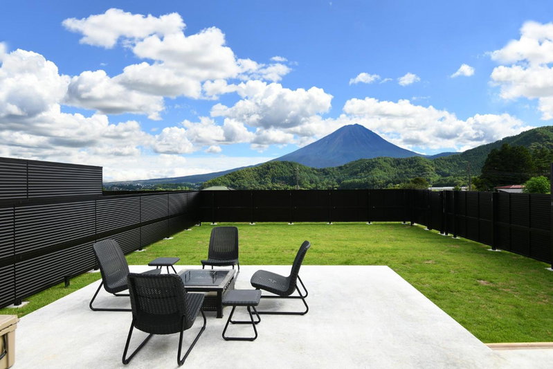 Fuji View and Spa Resort TSUMUGI Kawaguchiko, Fujikawaguchiko, Japan