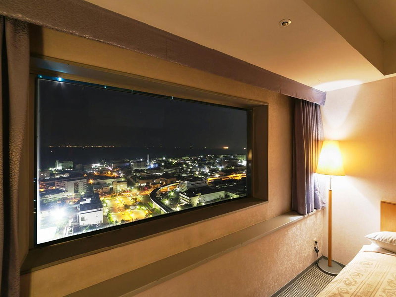 Yokohama Techno Tower Hotel, Yokohama, Japan
