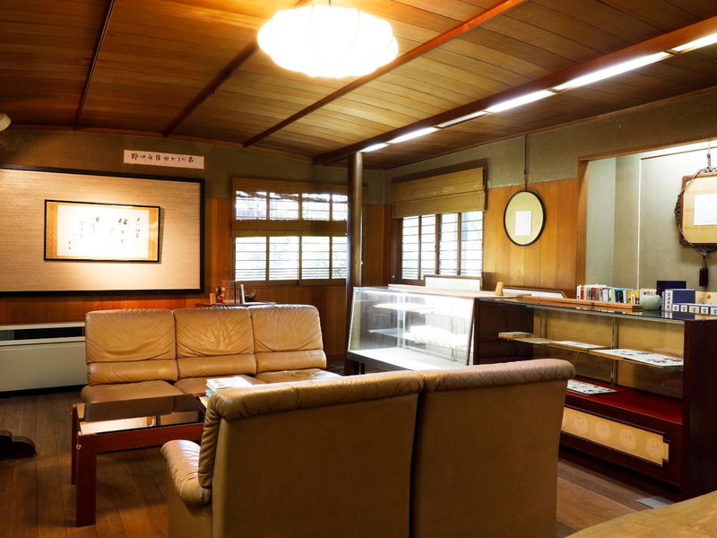 Seikiro Ryokan Historical Museum Hotel, Miyazu, Japan