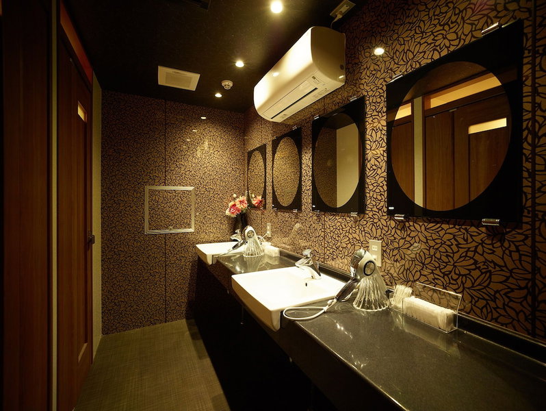 Hotel Sun Plaza 2 Annex, Osaka, Japan