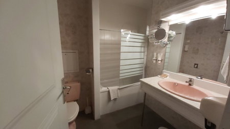 Hôtel 1er Consul Rouen, Rouen, France
