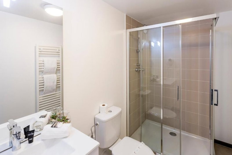 Nemea Appart Hotel Coliseum Amiens Centre, Amiens, France